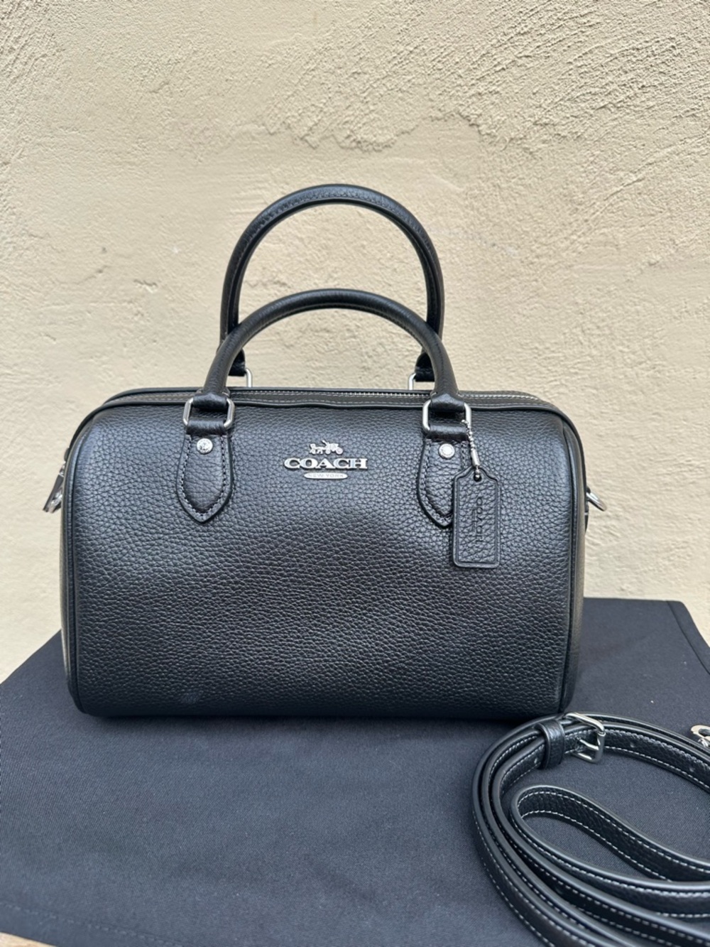 ♣️Coach Medium Black Pebbled Rowan Satchel Bag w/ Silver Hardware CV962♣️ - Picture 8 of 9